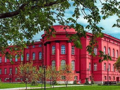 Контрактна освіта в Україні встановила нові рекорди