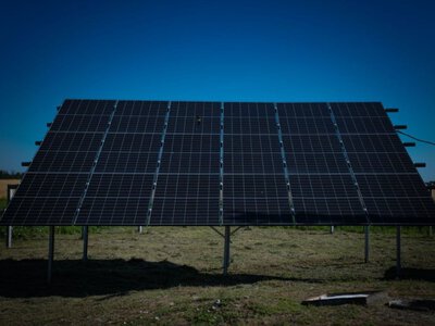 Аграрії Херсонщини можуть отримати сонячні мініелектростанції: нова програма підтримки