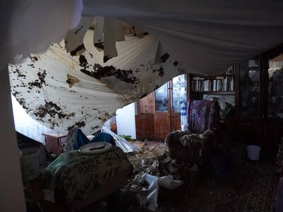Чотири КАБи скинули росіяни на Ізюм вночі: пошкоджені понад 70 домів (фото)