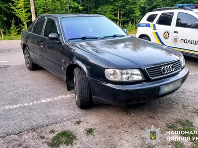 На Рокитнівщині зупинили автомобіль із гранатою та понад 200 набоями
