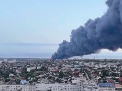 Зеленський підтвердив удари по логістичних центрах і НПЗ в Росії