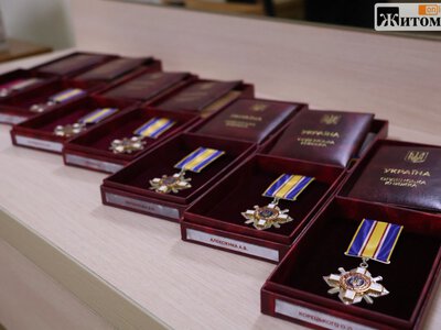 У Малині вручили державні та військові нагороди родинам полеглих Героїв