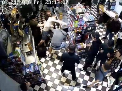 У Черкасах розшукали й затримали учасників масової бійки в одному із супермаркетів (ФОТО, ВІДЕО)