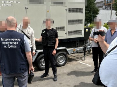 На Дніпропетровщині судитимуть чоловіка, який за 25 тисяч доларів обіцяв «домовитися» про рішення ВЛК