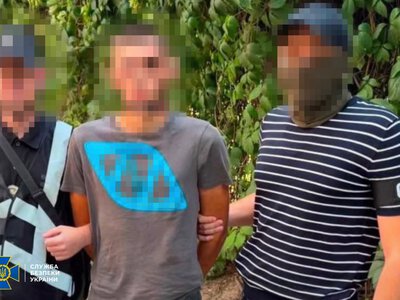 СБУ затримала в Запоріжжі двох підпалювачів, завербованих через Telegram-знайомства