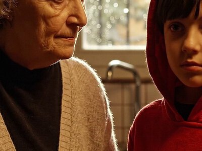 Lo scoiattolo tornò con un dono, ma nessuno si aspettava cosa accadde dopo
