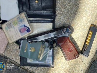 Вербувала РФ, вдаючи СБУ: затримали харків'янина, який готував замах на комбрига Оболєнського