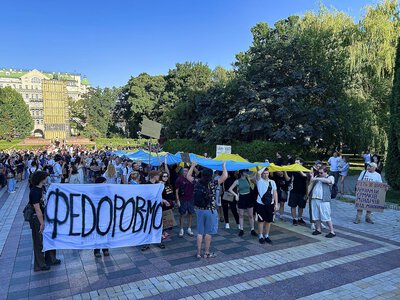 «За діалог і реформи в оборонці»: у Києві відбулася протестна хода