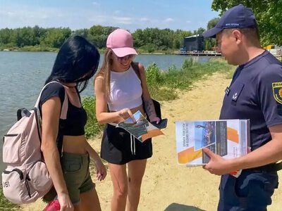 Рятувальники Рівненщини вийшли у рейди на водойми