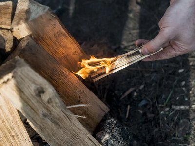 На Сарненщині 17-річний хлопець отримав опіки під час розпалювання багаття