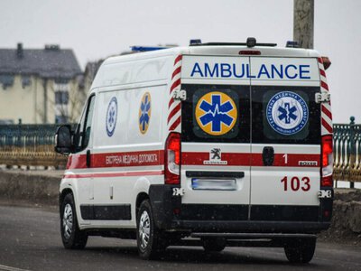 У Луцьку екстренка врятувала чоловіка, який вдавився їжею