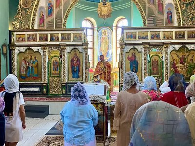 «Бути єдиними у своїй українській церкві — велика радість»: у Свято-Троїцькому храмі ПЦУ відзначили Медовий Спас