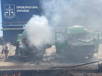 Росіяни вдарили по маркетплейсу в Броварах: є загиблий і багато поранених (фото) 