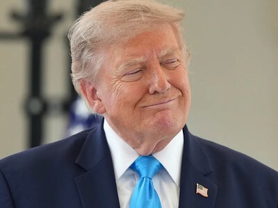 США можуть у будь-який момент увійти в Україну і забрати. майже все, що забажають — Трамп про підписану з Україною угоду щодо рідкісноземельних ресурсів.