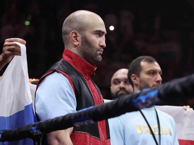 Подарунок на Новий рік: росіянин подякував Усику за здобутий титул чемпіона світу