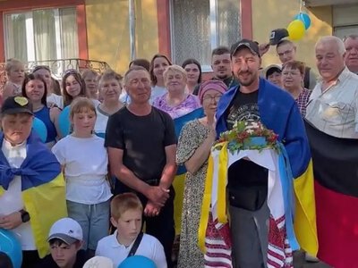 Старовижівська громада зустріла Віталія Жука з російського полону