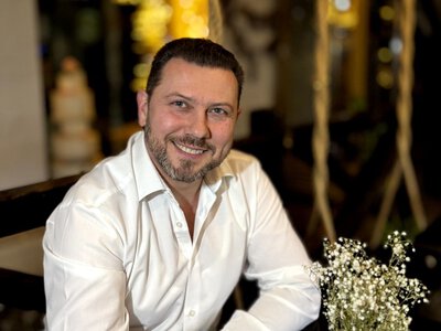Сергій Храпчук: серйозні фарби вишуканого слова