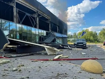 У лікарні померла жінка, яка постраждала внаслідок удару по АТБ у Чернігові