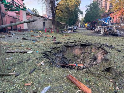 Під час нічної атаки 1 серпня на Київ рашисти знову пошкодили головну мечеть ДУМУ «Умма»
