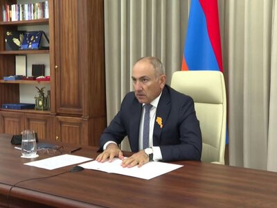 Премʼєр-міністр Вірменії Пашинян подав у відставку