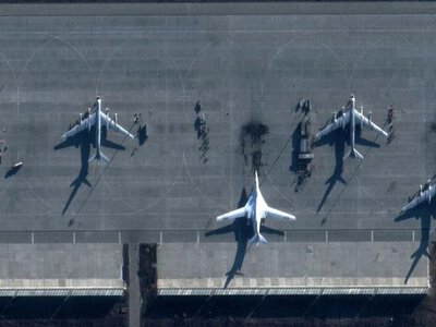 Україна атакувала базу стратегічної авіації Росії та Саратовський НПЗ