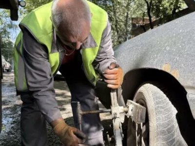 Ще два авто примусово забрали з вулиць Вінниці