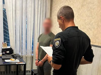 Пограбував будинок і поранив копа – зловмиснику «світить» до 10 років