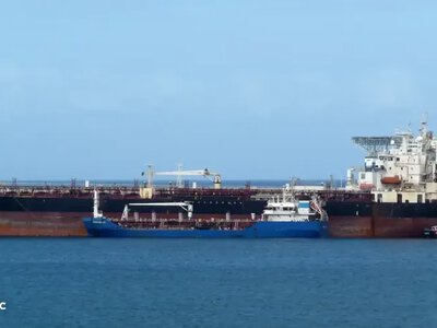 Італійські військові взяли на абордаж танкер тіньового флоту рф – Reuters