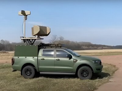 “Побочки” РЕБ в місті – не працюють брелоки від авто і не тільки. Яи варто ламати систему