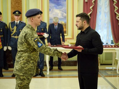 У День Повітряних сил ЗСУ Зеленський відзначив захисників неба нагородами