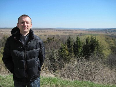 У Миколаєві попрощаються з лікарем-анестезіологом, який загинув від ворожого удару КАБом на війні