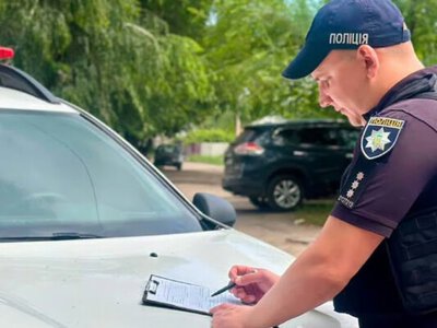 В Одесі невідомий відкрив вогонь по ТЦК: чотири військовослужбовця поранено