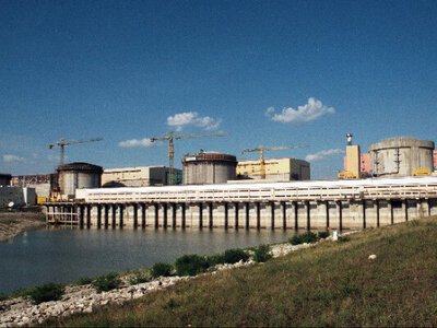 Румунія змінює русло Дунаю, щоб врятувати АЕС