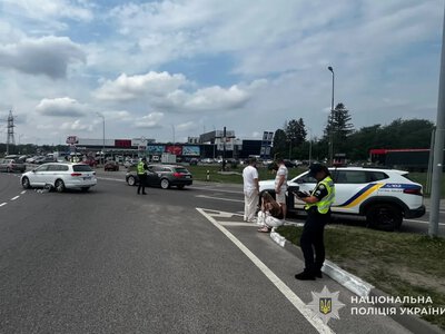 У Стрию Volkswagen збив двох пішоходів: 18-річну дівчину та 20-річного хлопця госпіталізували