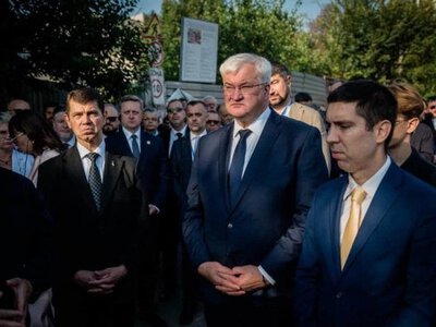 Головне за ніч та ранок понеділка, 3 серпня: понад 200 боєзіткнень, українські рятувальники у Франції, щорічна нарада послів