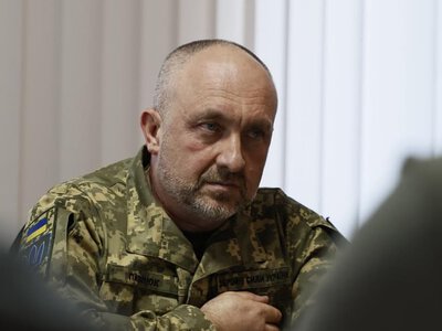 «100 років тому втратили державність саме через кадрову вакханалію». Екскомандувач Сухопутних військ вступився за генерала, якого звільнив Драпатий