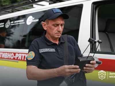 Руда гостя в укритті:  у Запоріжжі на території закладу освіти забігла дика тварина