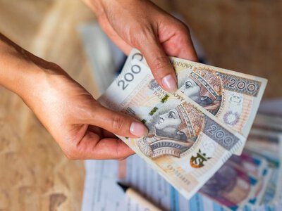 Оренда, продукти й комуналка: скільки потрібно для життя у Польщі