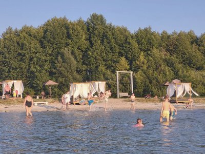 На яких пляжах МОЗ не рекомендує купатися: моніторинг стану води за тиждень