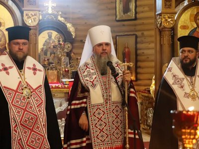 Блаженніший Митрополит Епіфаній відвідав Вараш із молитвою за Україну