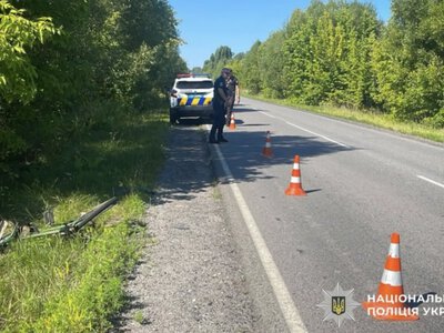 На Миргородщині вантажівка на смерть збила велосипедиста