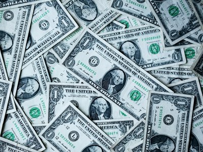 На Вінниччині з початку року відкрили понад 800 проваджень через борги за комунальні послуги