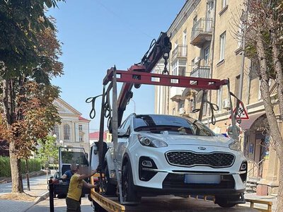 У Тернополі евакуювали 72 авто за порушення паркування