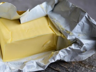 Яке вершкове масло смачніше й корисніше – 72,5% чи 82,5%: що варто знати покупцям