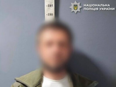 Постріли зі зброї і крики на допомогу: в Києві поліція оточила багатоповерхівки