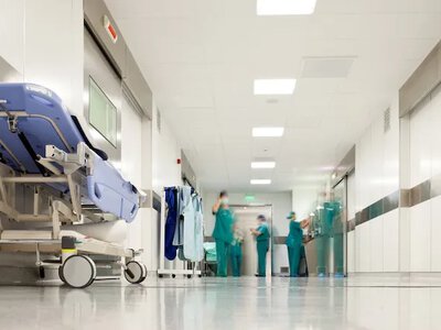 Лікарні можуть втратити фінансування НСЗУ через нові вимоги до лікування туберкульозу