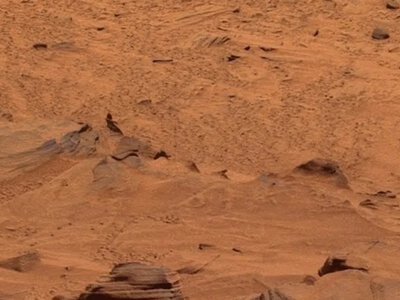 Фото: на знімку NASA з Марсу побачили людину, що йде