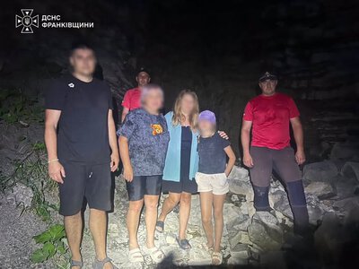 Загибель на Говерлянському Гуку та порятунок трьох жінок: минулої доби гірські рятувальники Прикарпаття тричі виїжджали на допомогу туристам