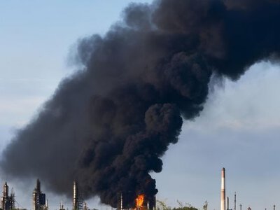 Сили оборони вдарили по великому російському НПЗ за 800 км від кордону