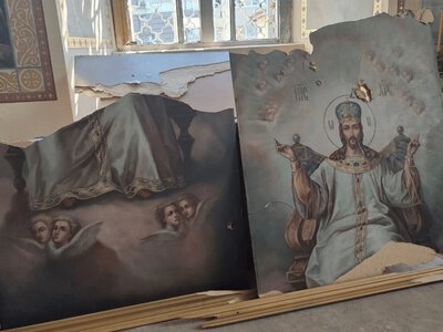  Військові РФ атакували дроном Свято-Духівський кафедральний собор у Херсоні. ФОТО 